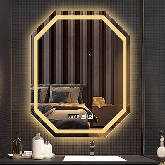 HexaGleam Reflective Elegance LED Mirror