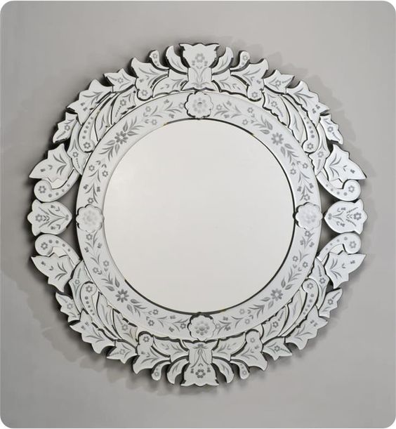 Antique Elegance: Venetian Round Reflection